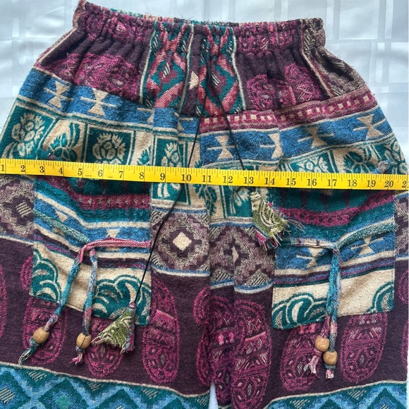 Multi-print Bohemian Style Loose Fit Tapped Ankle Pants - Picture 6 of 13